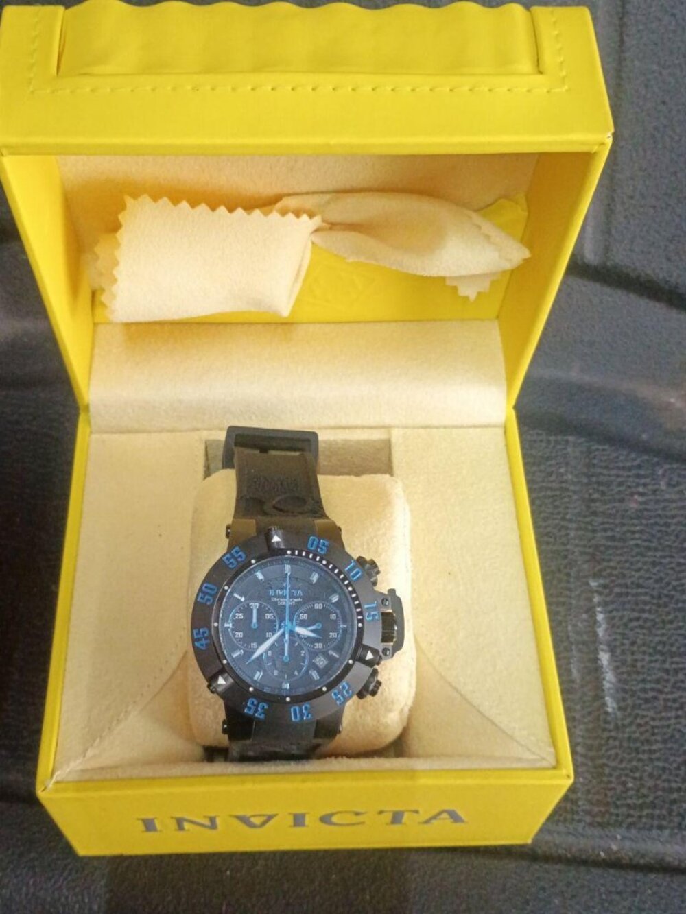 Invicta Subaqua Noma III Dragon Chronograph 22925 Black Blue 50mm